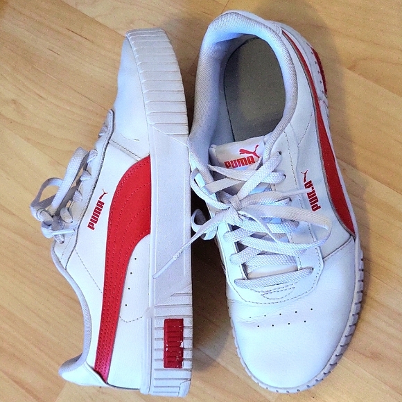 Puma Shoes - Sneakers